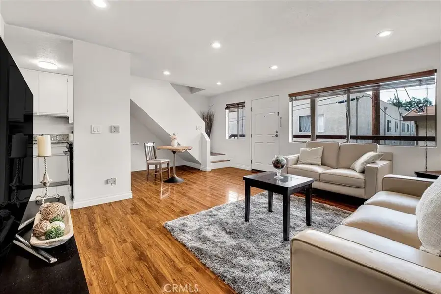 610 E Harvard Road #2, Burbank, CA 91501 - #3