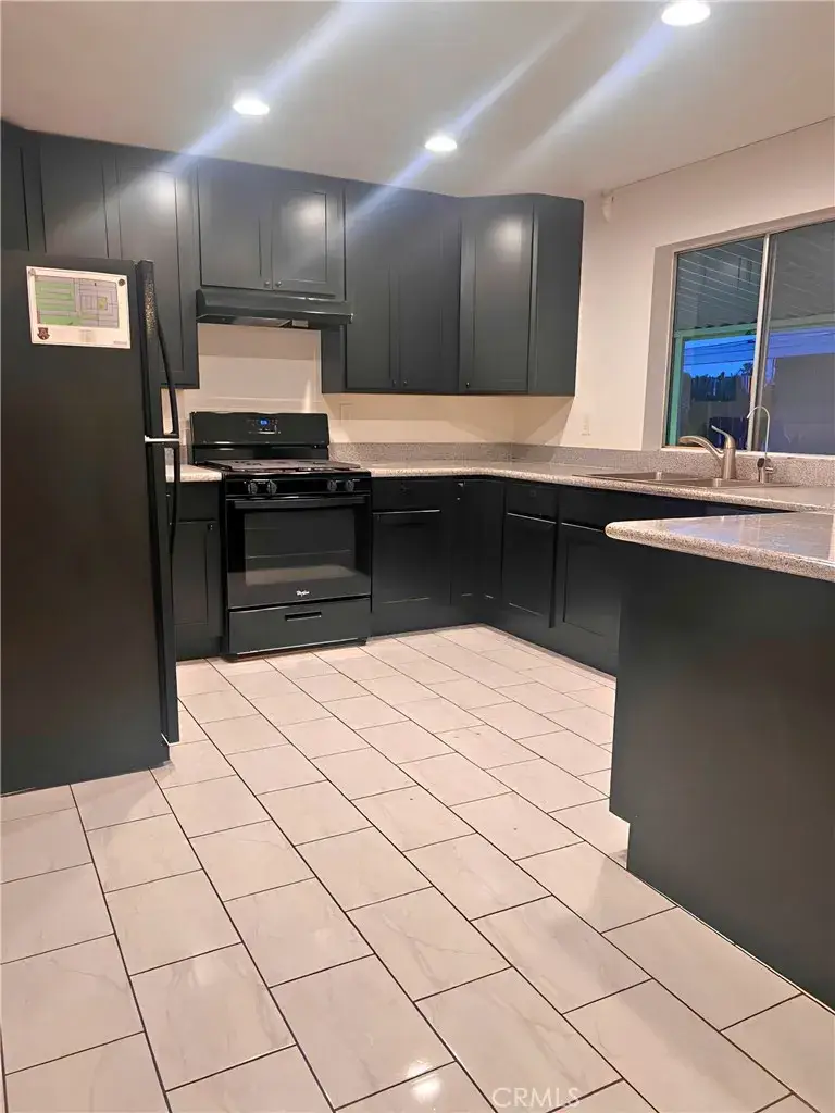 601 Kirby #279, Hemet, CA 92545 - #3