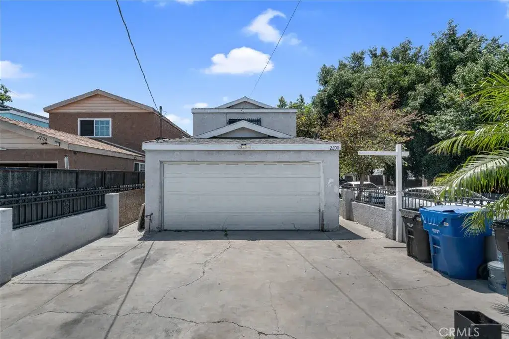2200 E 105th Street, Los Angeles, CA 90002 - Image #1