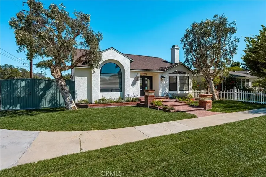 2158 Rutgers Avenue, Long Beach, CA 90815 - Image #2