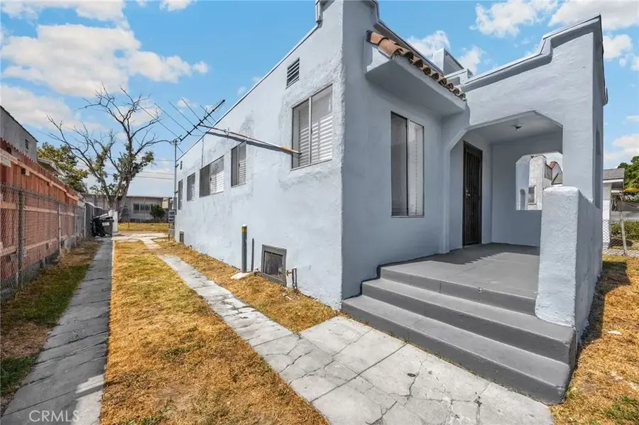 8471 Zamora Avenue, Los Angeles, CA 90001 - Image #2