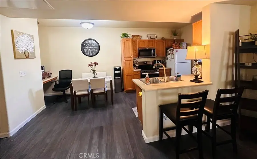 41410 Juniper Street #1121, Murrieta, CA 92562 - Image #3