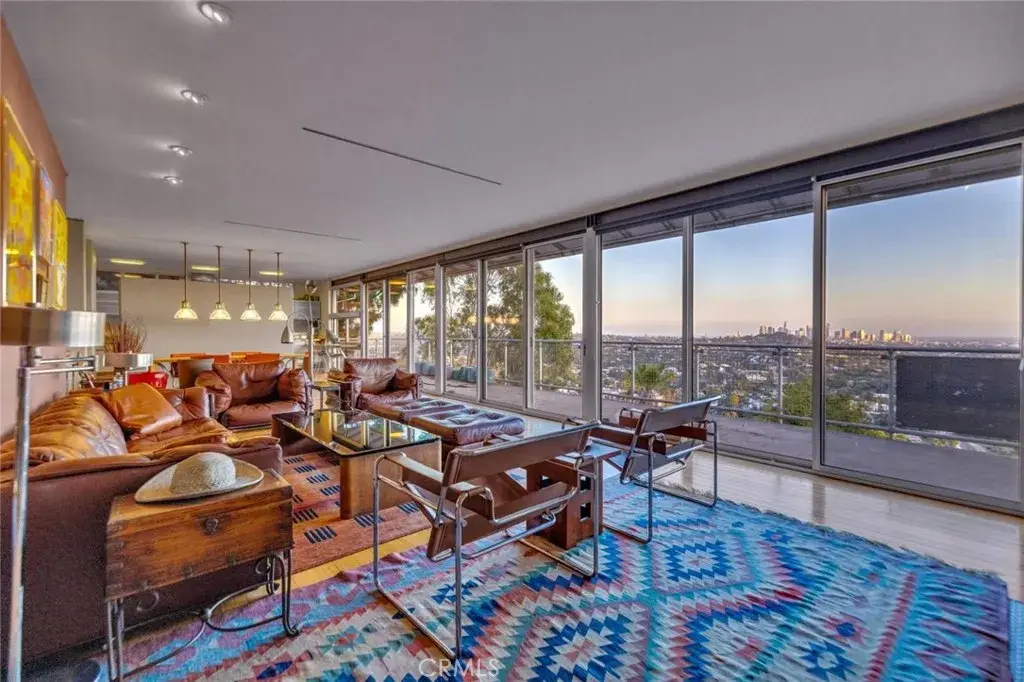 4022 Braeburn Way, Los Angeles, CA 90027 - Image #1