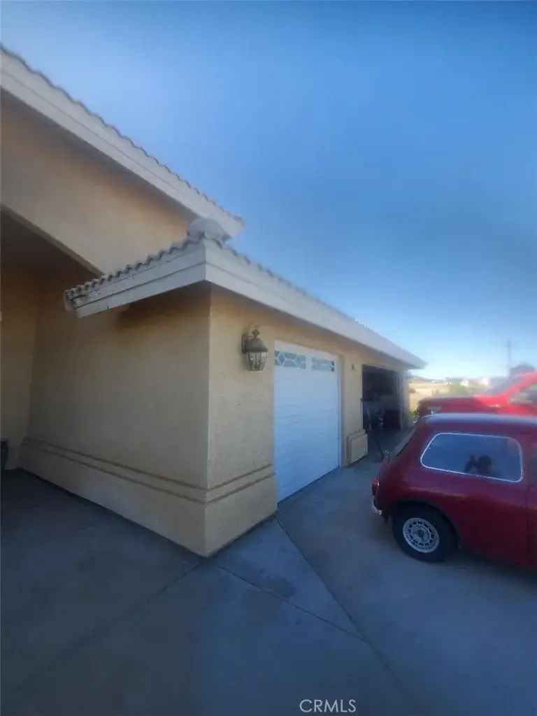 5295 Snow Line, Phelan, CA 92371 - Image #2