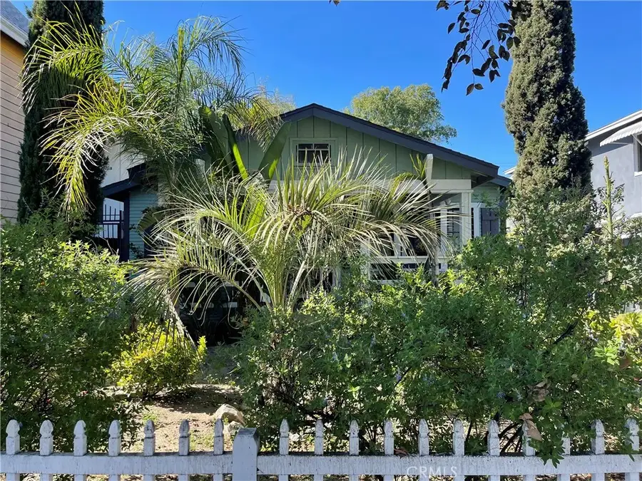 5221 Satsuma, North Hollywood, CA 91601 - Image #2