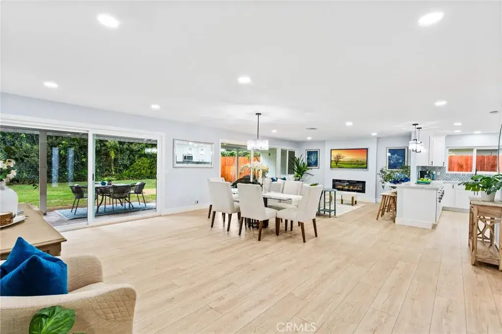 1201 E Fairway, Orange, CA 92866 - #1