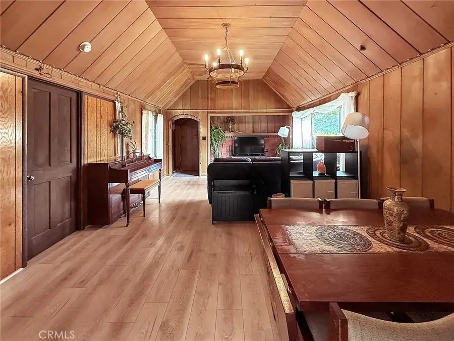 2544 Hermosa, Montrose, CA 91020 - Image #3