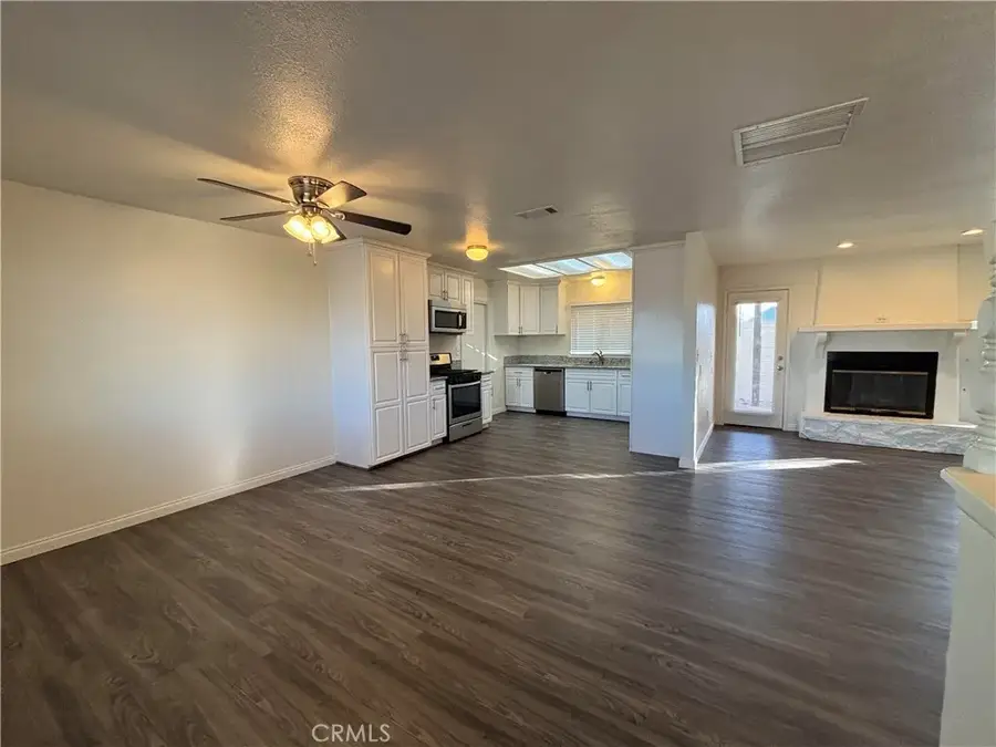 15137 Luna Road, Victorville, CA 92392 - Image #3