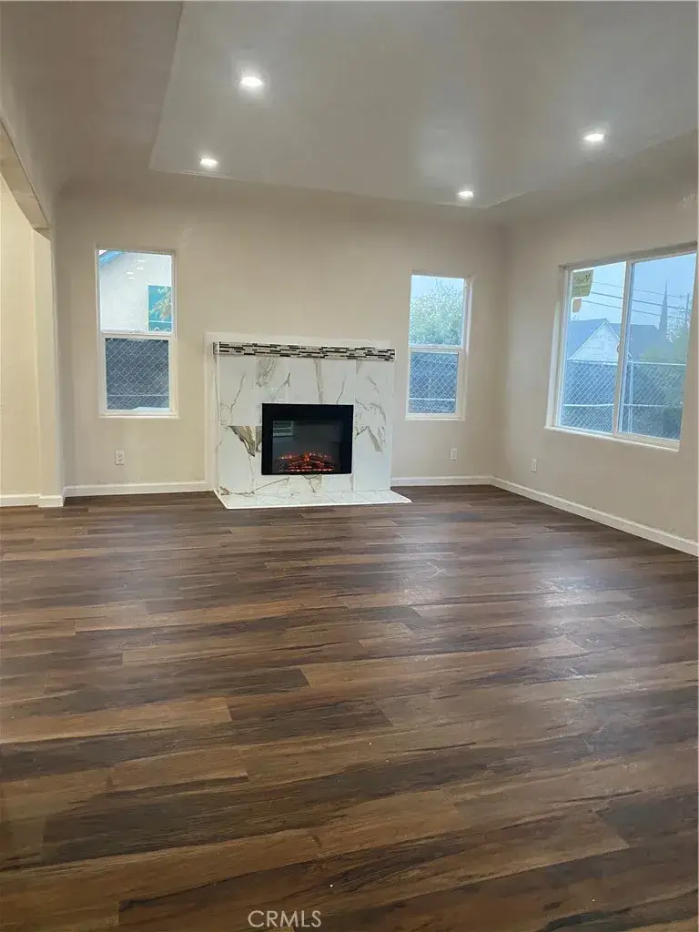 2728 Kentucky, Bakersfield, CA 93306 - Image #2