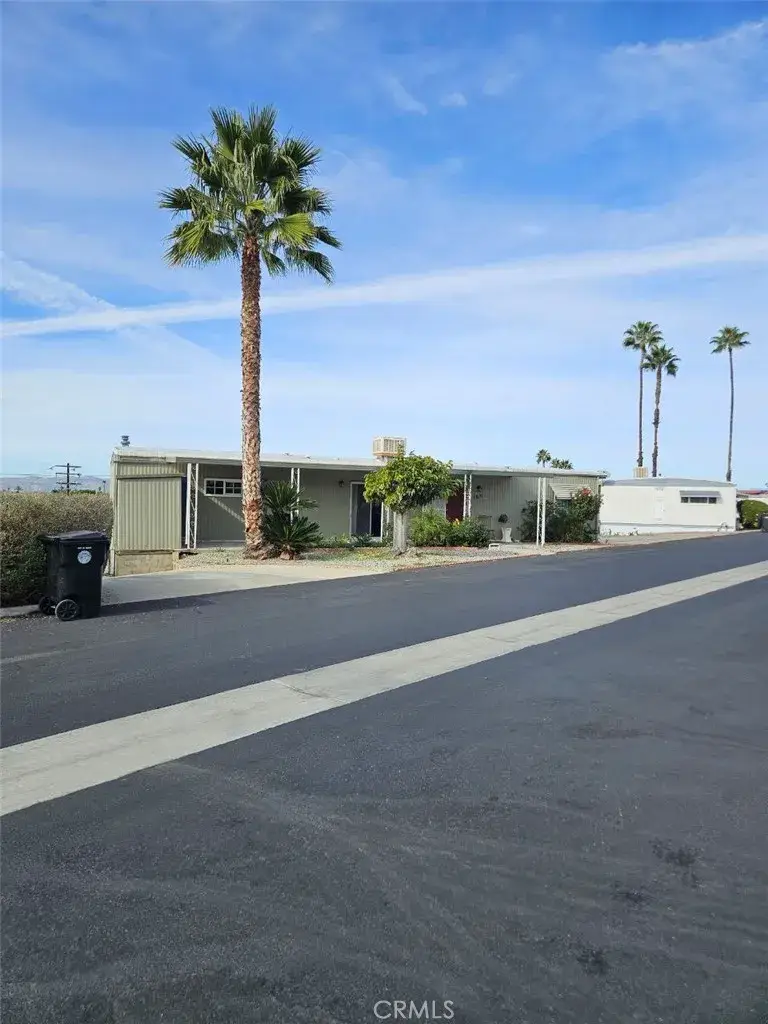 1536 S State #156, Hemet, CA 92543 - #2