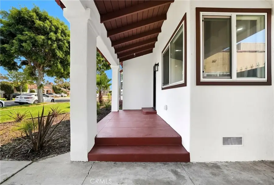 8909 S 5th Avenue, Inglewood, CA 90305 - Image #2