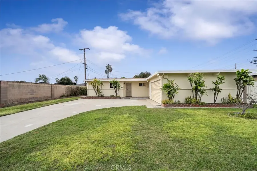 10031 Burgundy, Anaheim, CA 92804 - #3