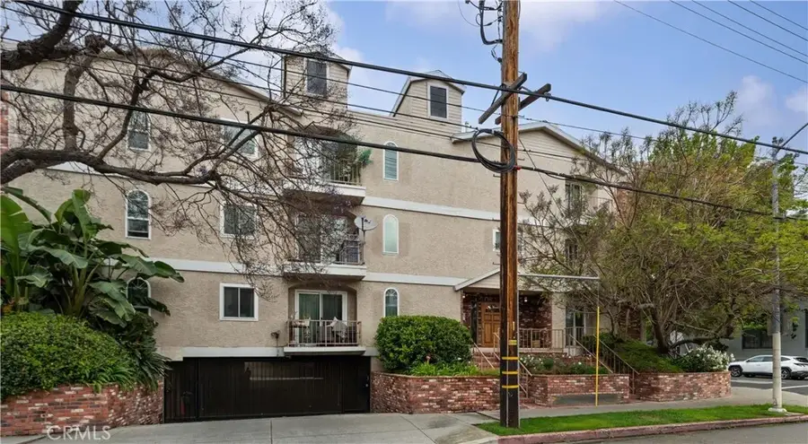 11337 Nebraska, Los Angeles, CA 90025 - #2