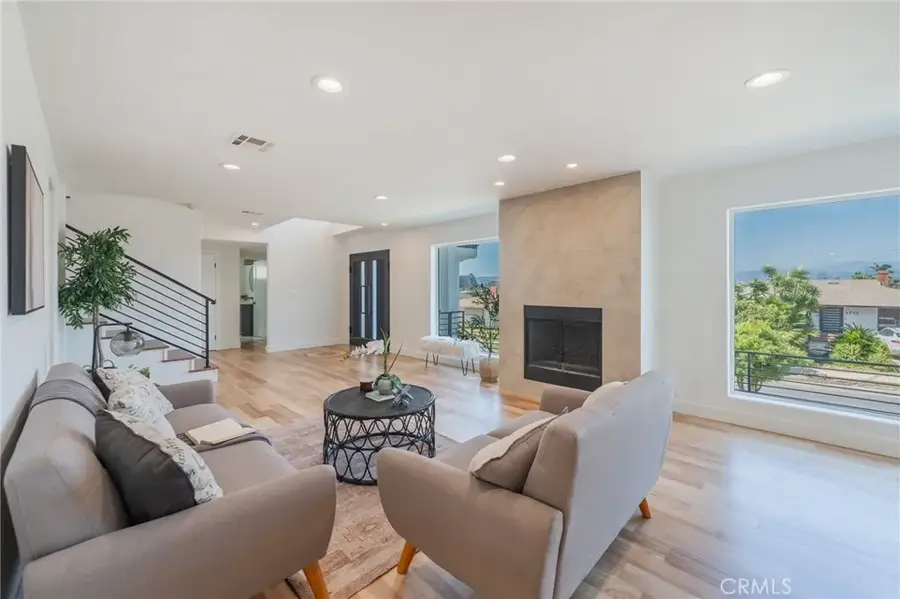 5714 Brushton, Los Angeles, CA 90008 - #3