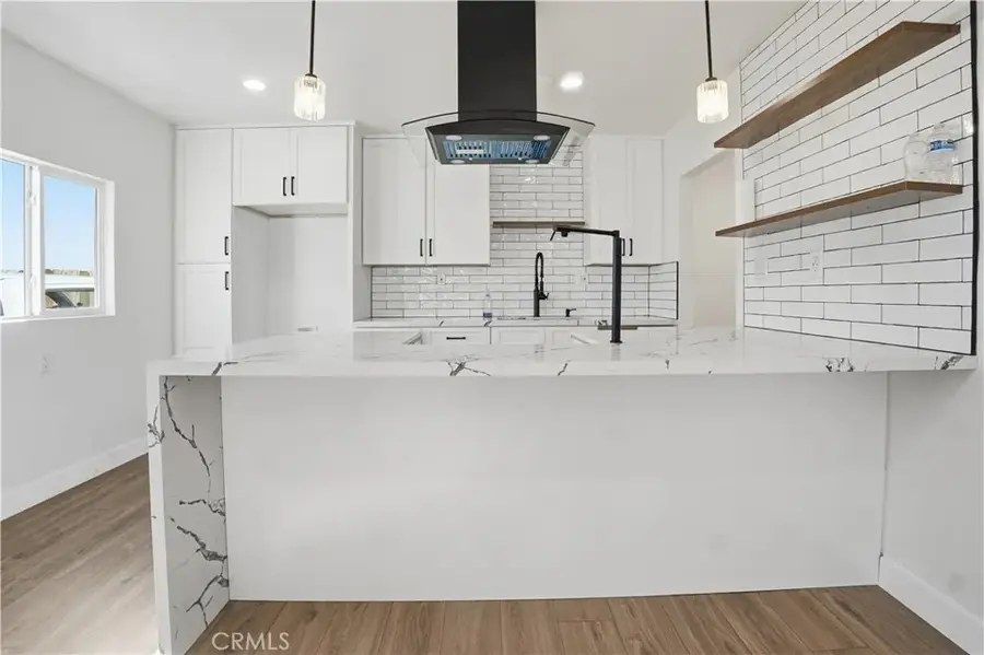 6315 Madden, Los Angeles, CA 90043 - Image #2