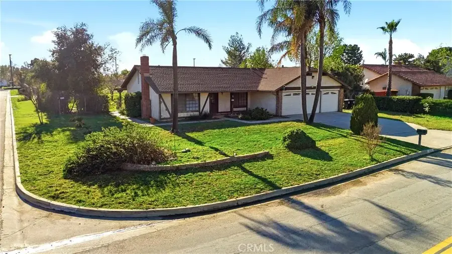5574 Sycamore, Rialto, CA 92377 - Image #2