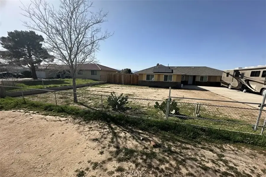 11922 Calcite Avenue, Hesperia, CA 92345 - #3