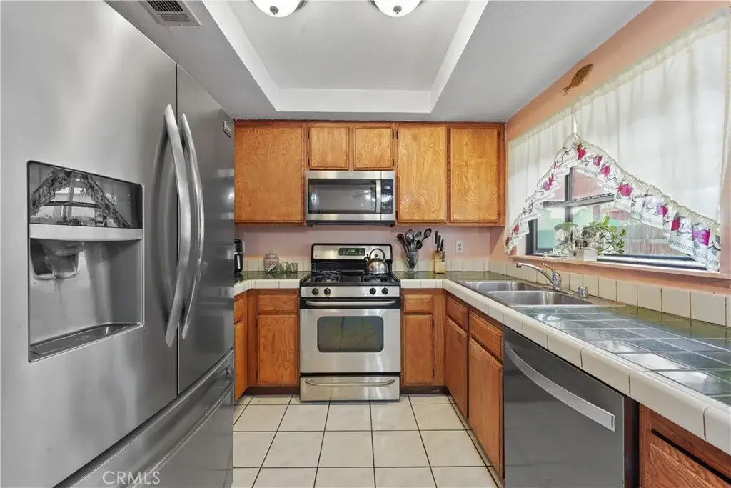10492 Latour, Jurupa Valley, CA 91752 - #1