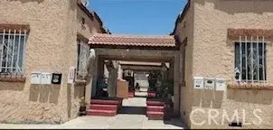 727 W 76th Street, Los Angeles, CA 90044 - Image #1