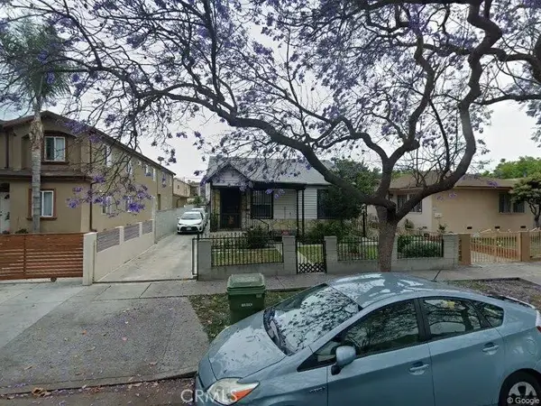 911 E 77th, Los Angeles, CA 90001