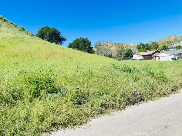 0 Paradise Rd, Val Verde, CA 91384