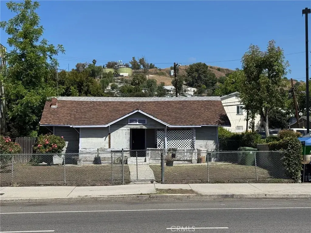 5077 Huntington North, Los Angeles, CA 90032 - #1