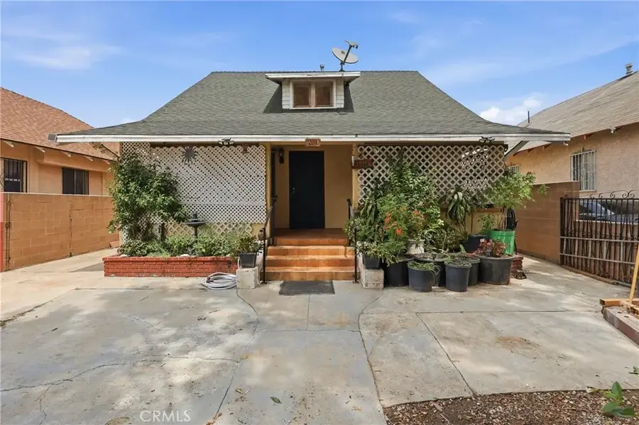 201 W 50th, Los Angeles, CA 90037 - #2