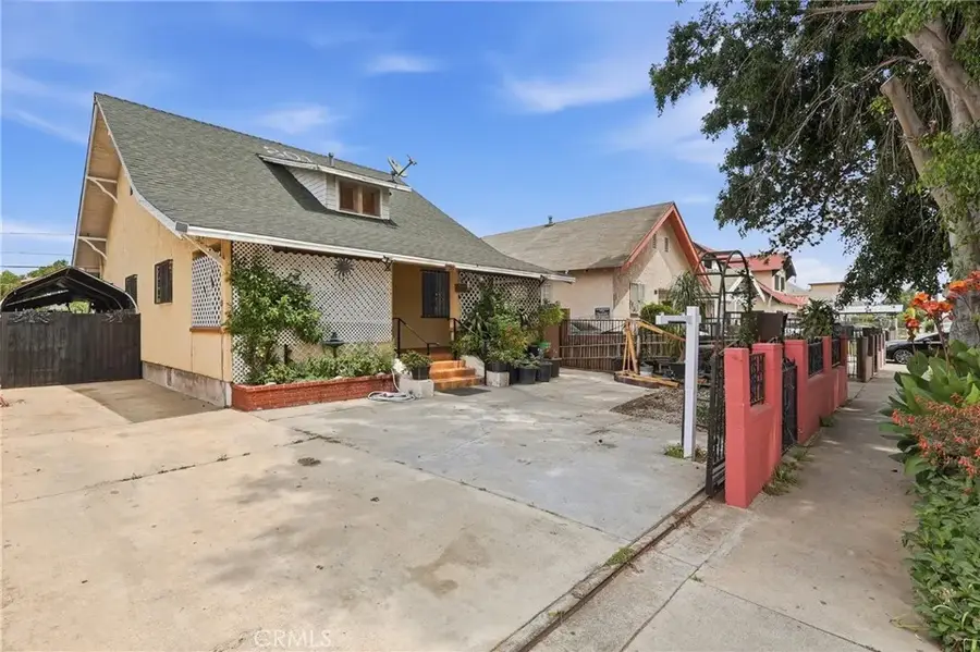 201 W 50th, Los Angeles, CA 90037 - #3
