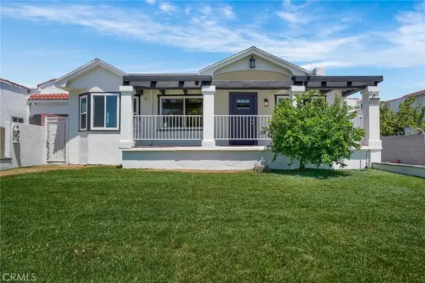 2033 W 76th Street, Los Angeles, CA 90047