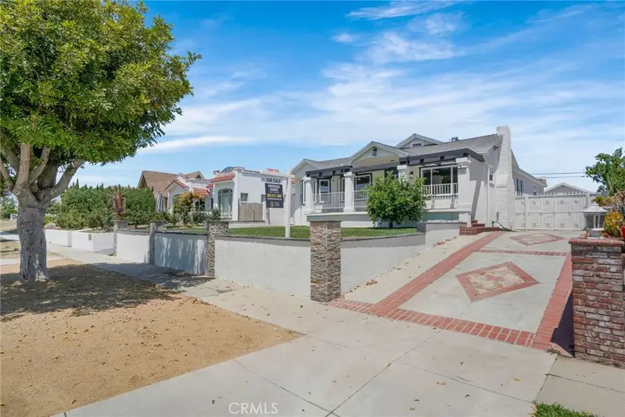 2033 W 76th Street, Los Angeles, CA 90047 - #2