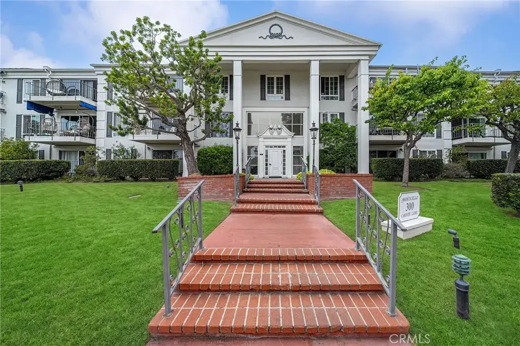 300 Cagney, Newport Beach, CA 92663 - #1