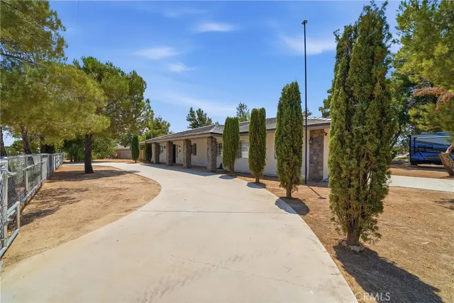 17041 Fairburn, Hesperia, CA 92345 - #3