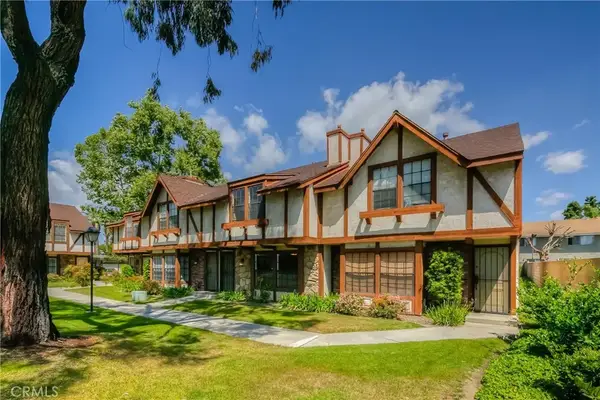 1173 S Paula #19, Fullerton, CA 92833