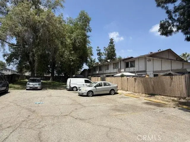 1525 N Holmes, Ontario, CA 91764 - #2