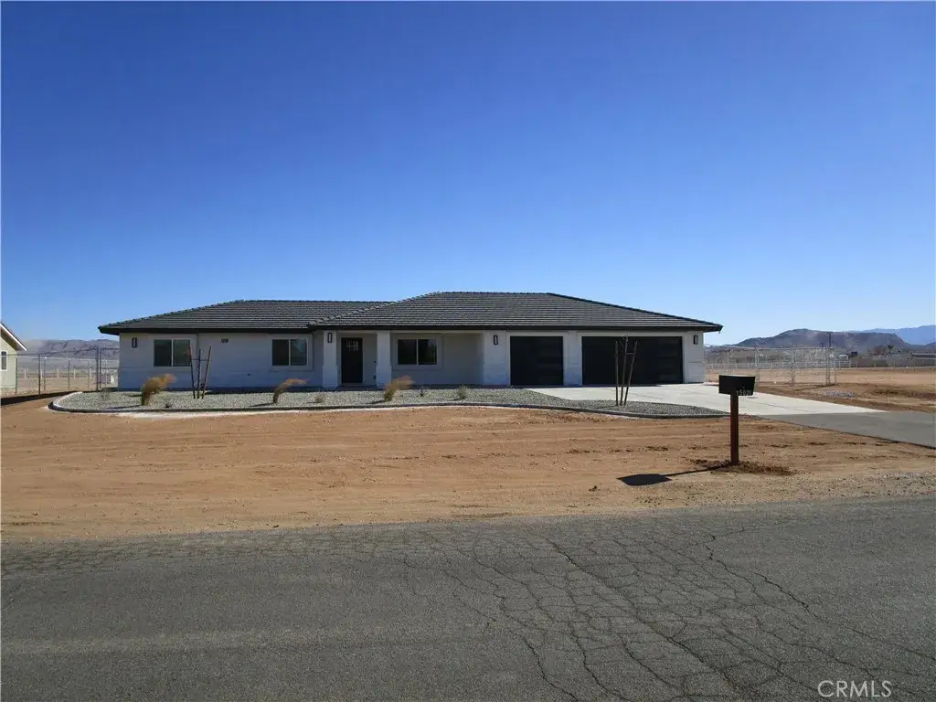 15029 Temecula, Apple Valley, CA 92307 - #1