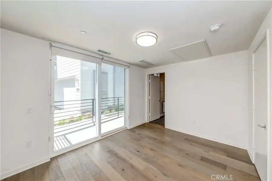 1937 Griffith Park Boulevard, Los Angeles, CA 90039 - #3