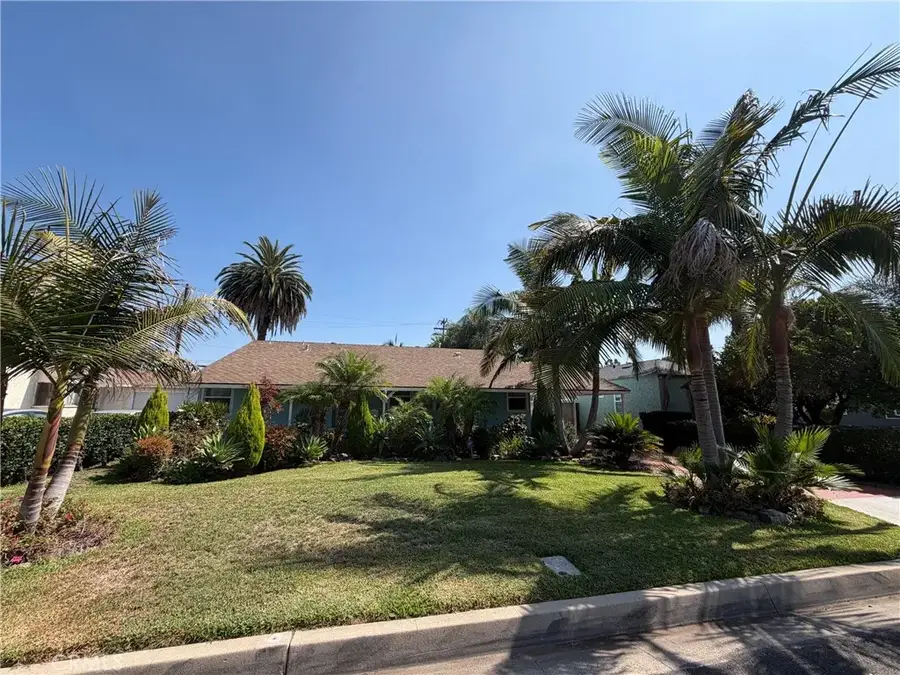 12268 Samoline Avenue, Downey, CA 90242 - #2