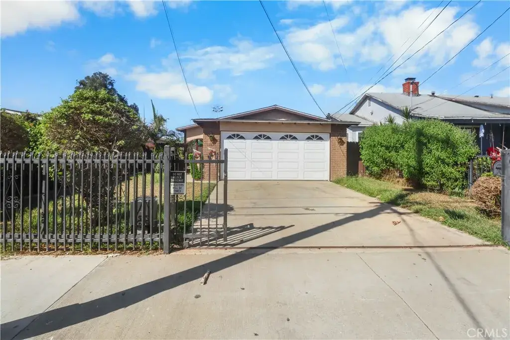 10829 Firmona Avenue, Inglewood, CA 90304 - #1