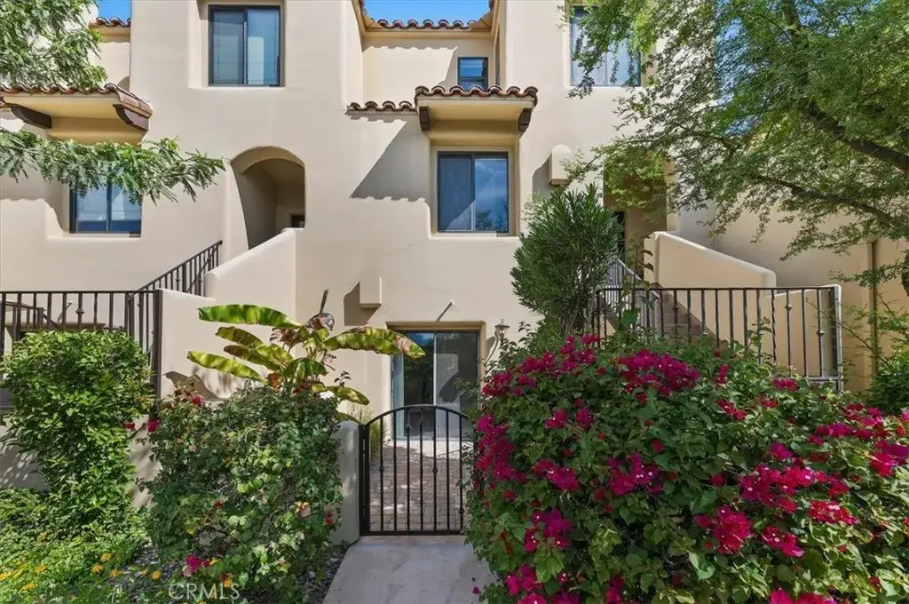 1045 Villorrio South, Palm Springs, CA 92262 - #1