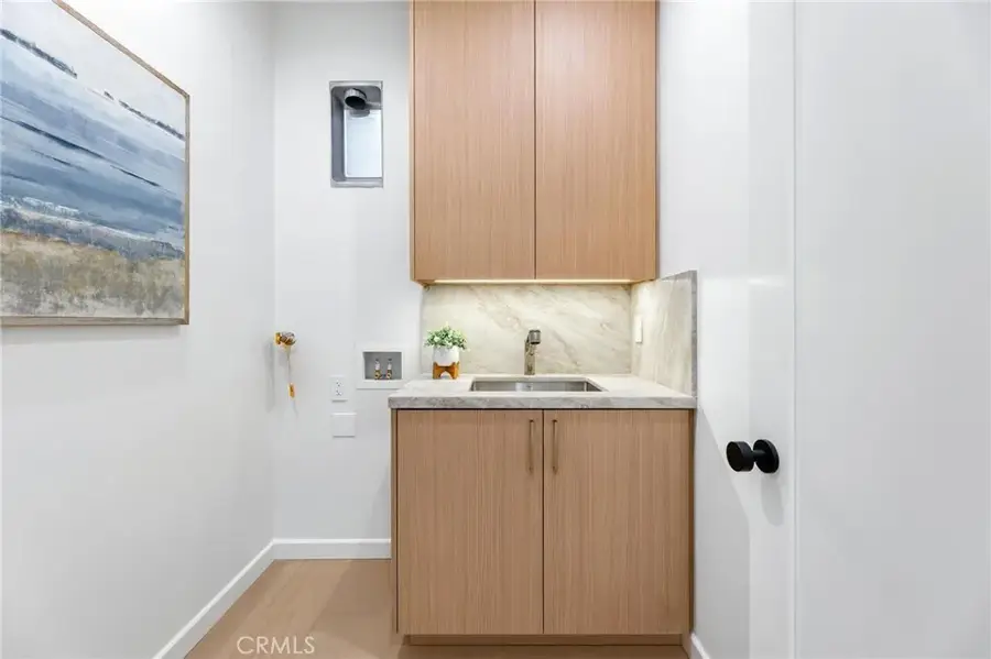 2206 Gates Avenue #A, Redondo Beach, CA 90278 - Image #3