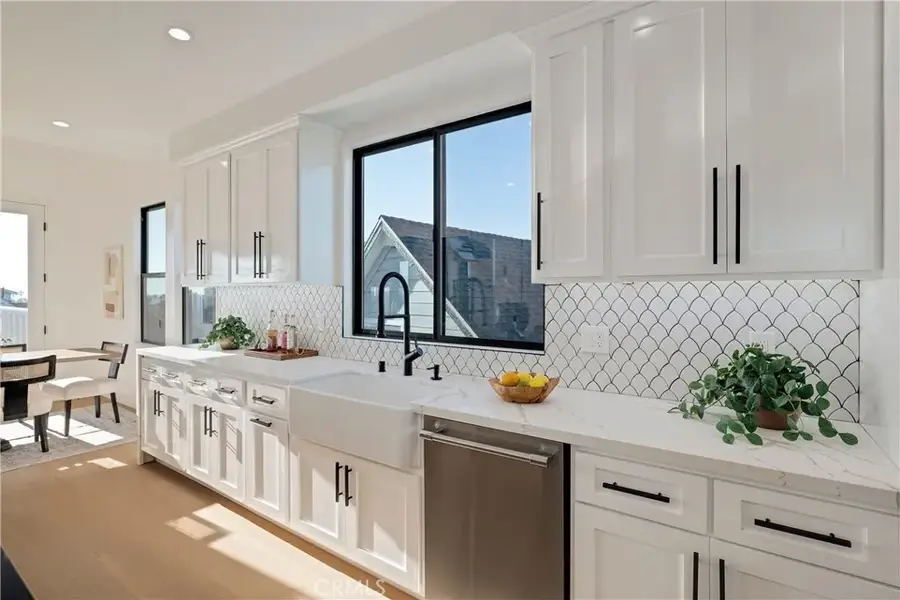 810 El Redondo Avenue, Redondo Beach, CA 90277 - Image #2