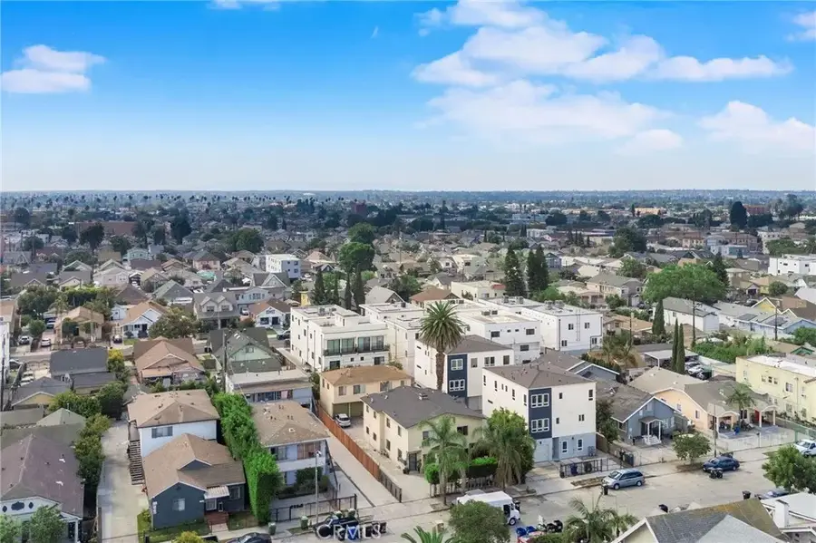 550 41st Drive, Los Angeles, CA 90037 - Image #2