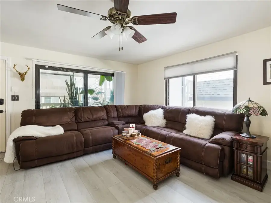 212 E Imperial Avenue #E, El Segundo, CA 90245 - Image #2