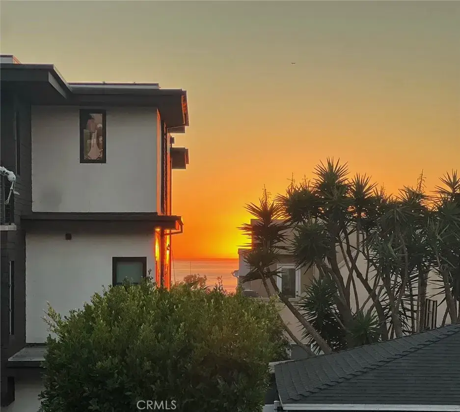 1002 5th Street, Hermosa Beach, CA 90254 - Image #1