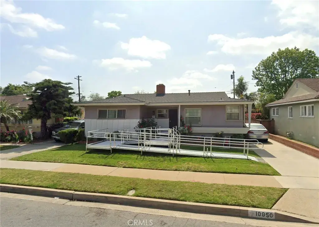 10950 Penney, Inglewood, CA 90303 - Image #1