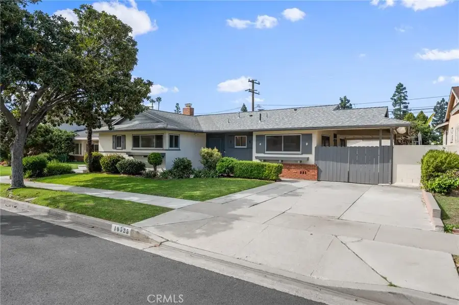 10525 S 8th Avenue, Inglewood, CA 90303 - Image #2