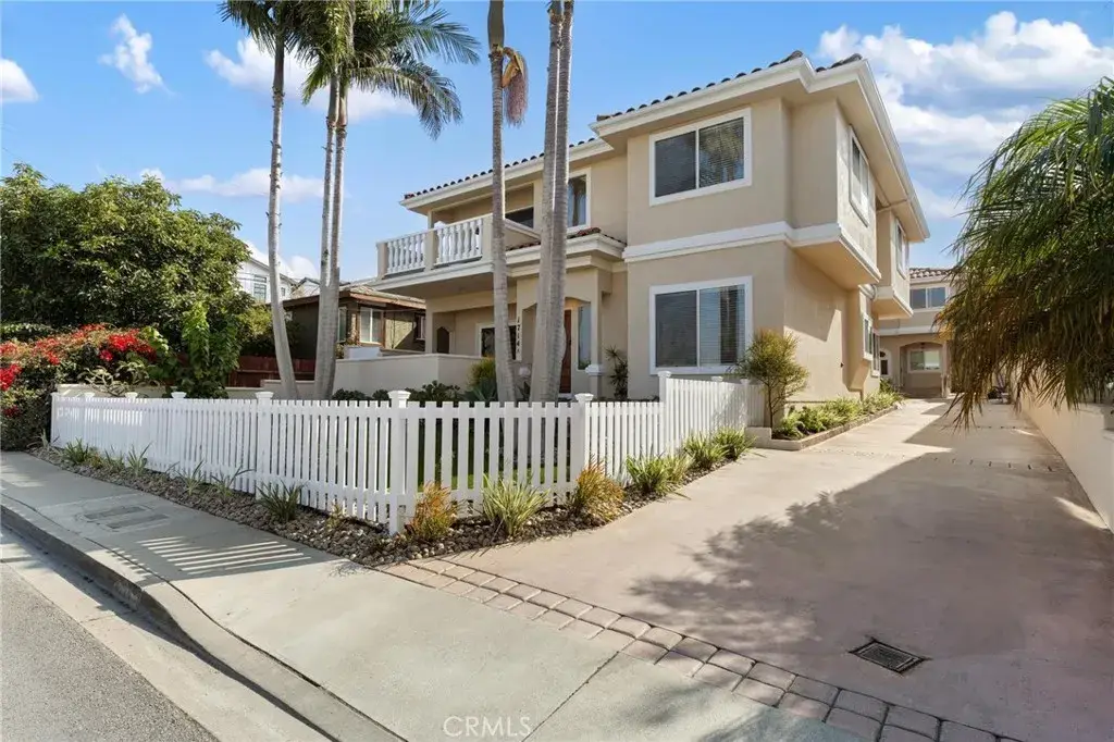 1714 Marshallfield #A, Redondo Beach, CA 90278 - Image #1