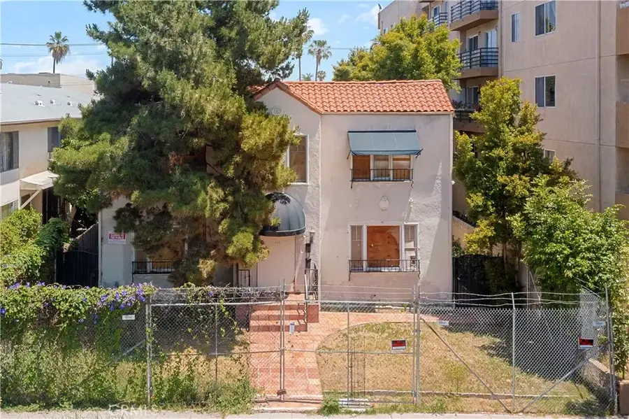 350 N Hayworth, Los Angeles, CA 90048 - Image #3