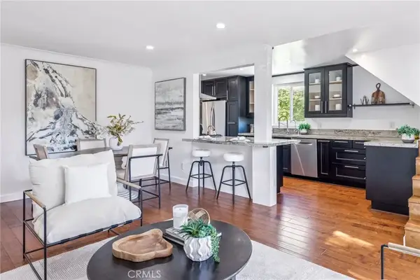 2015 Bataan Road #102, Redondo Beach, CA 90278