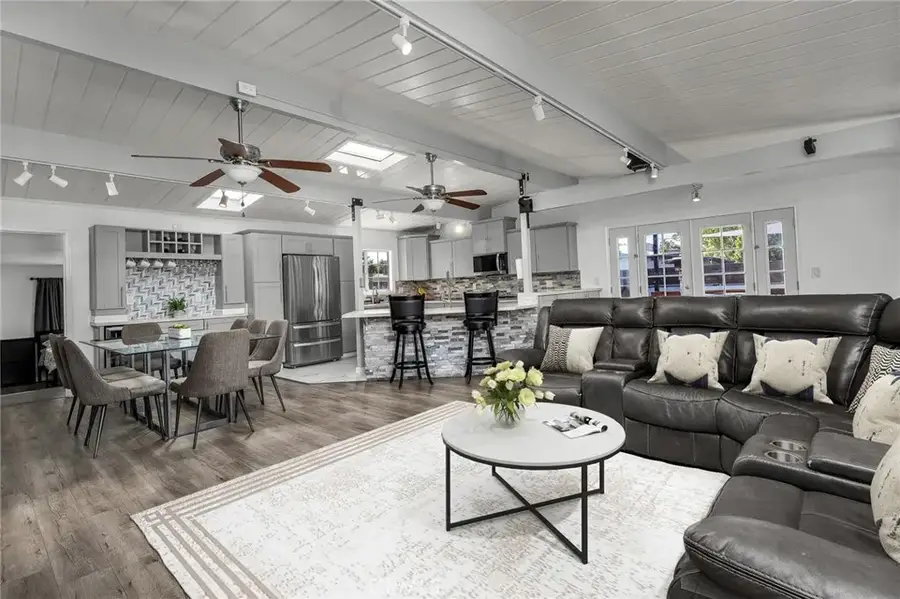 23911 Fulmar Avenue, Torrance, CA 90501 - Image #3